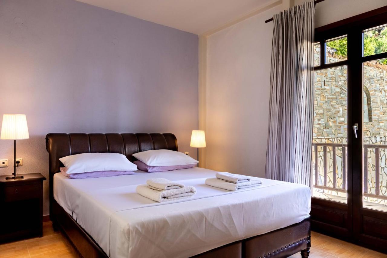 Porto Koufo Resort Экстерьер фото