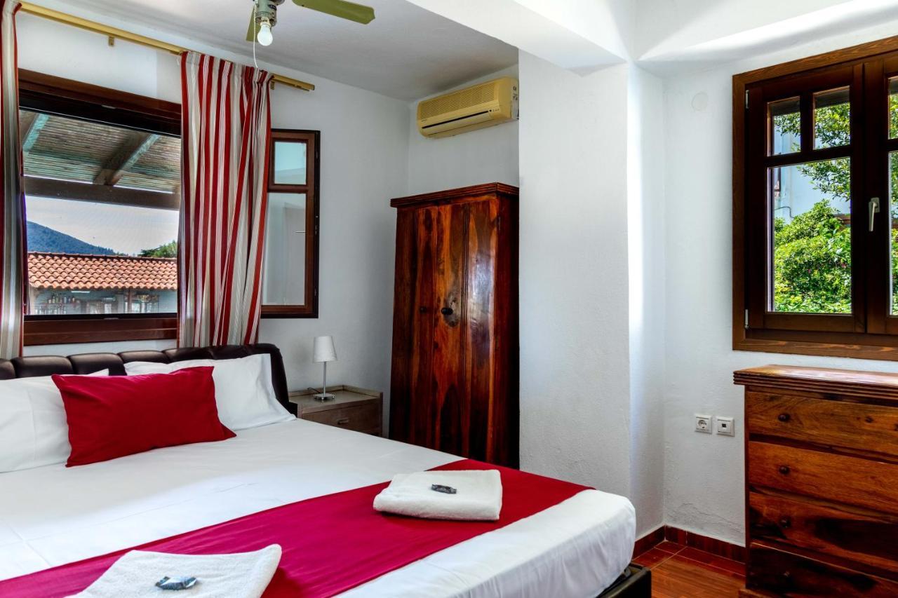 Porto Koufo Resort Экстерьер фото